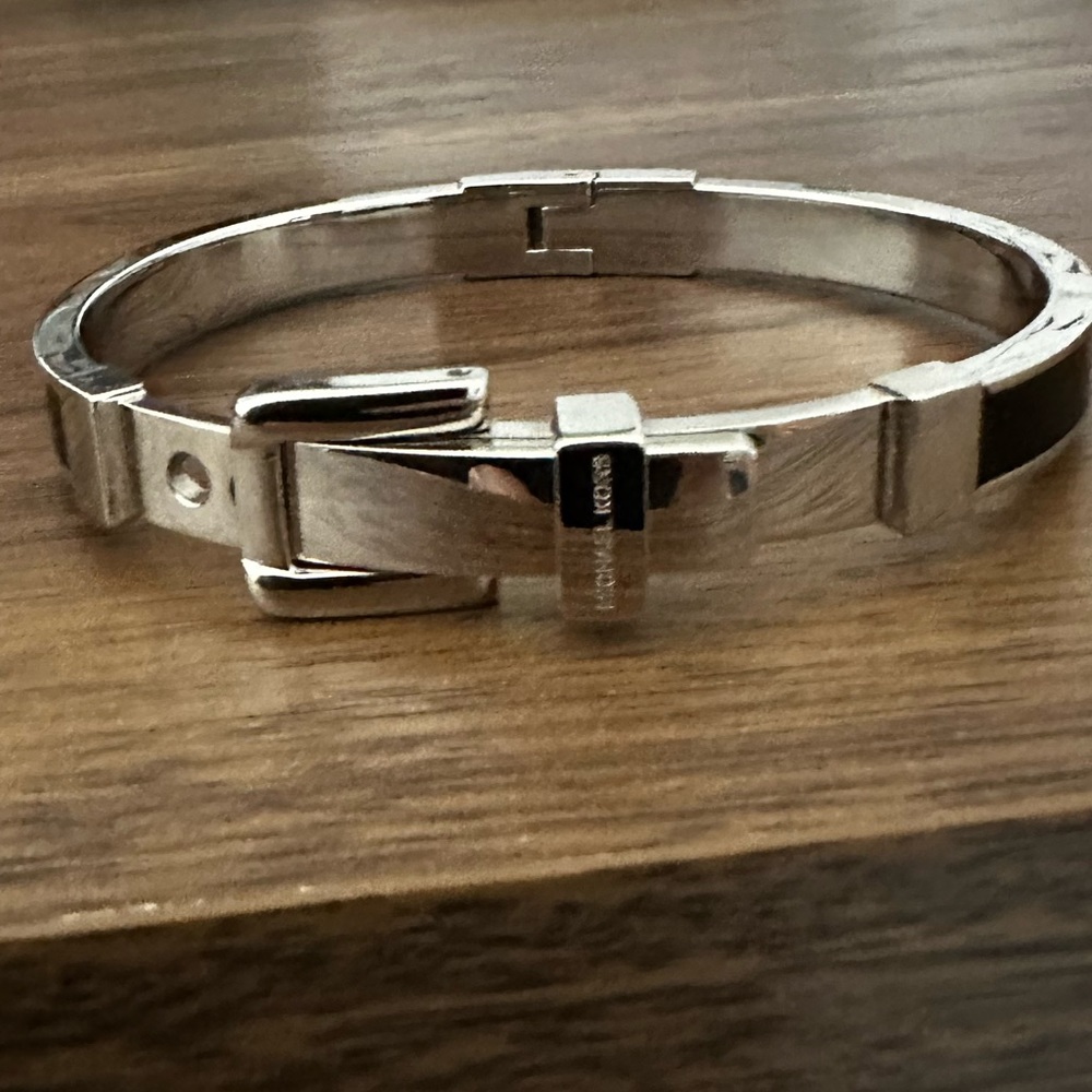Michael Kors bracelet